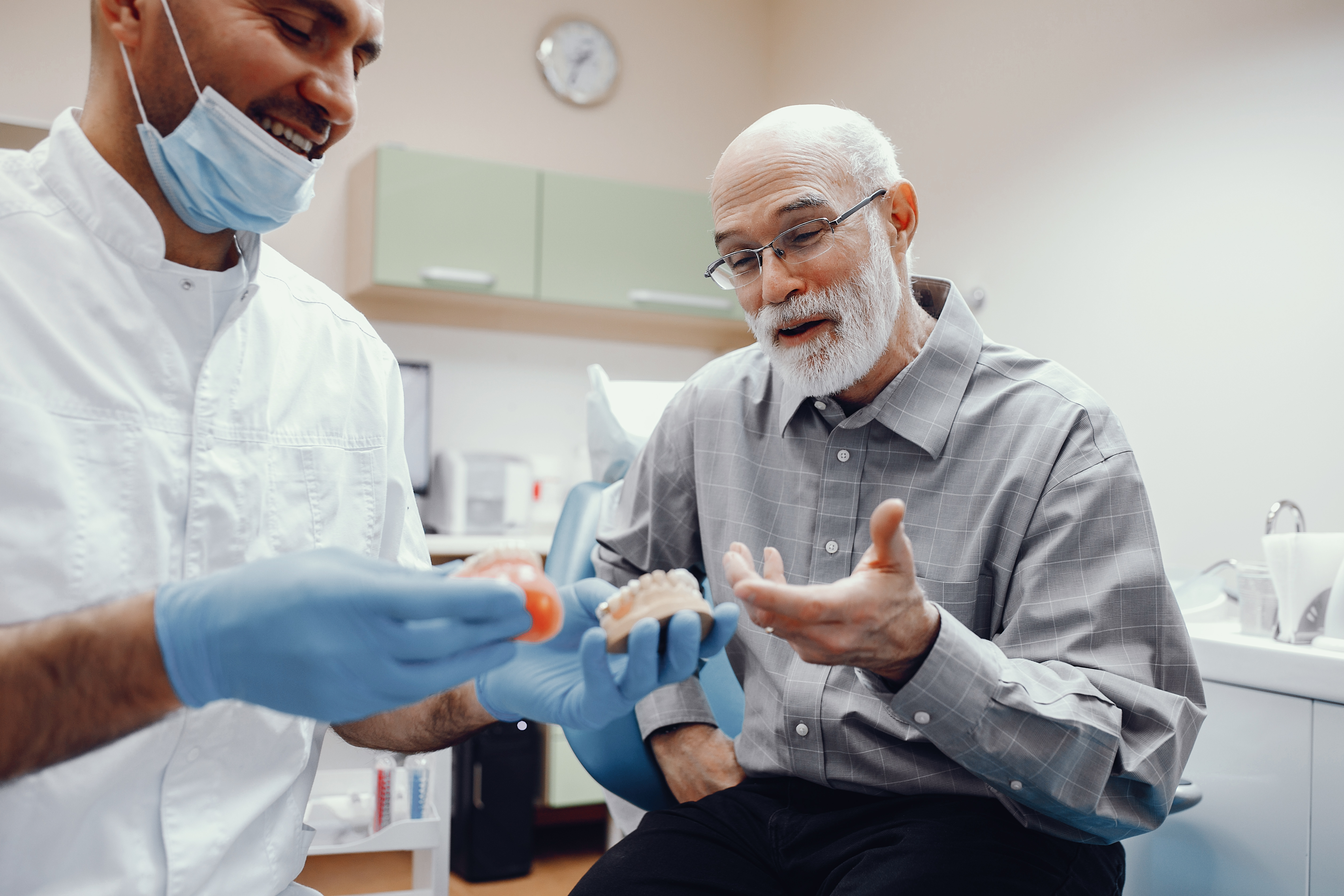 Why Replacing Missing Teeth in the Elderly Is Essential for Health, Digestion, and Overall Well-Being